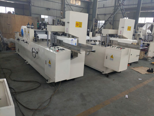 Máy gấp phần tư giấy khăn hoàn toàn tự động hiệu suất cao